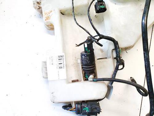 washer-pump-bmw-3-f30-f80-2011-2012-2013-2014-2015-2016-2017-2018-35317775 main image
