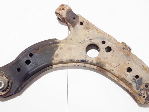 Used Right front suspension arm Right front suspension arm 35631682 35631682