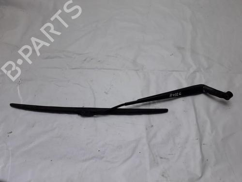 Used Front windshield wiper arm Front windshield wiper arm 33504919 33504919