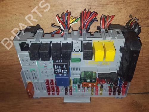 Used Fuse box Fuse box OPEL ASTRA G Hatchback (T98) 2.0 DI (F08, F48) (82 hp) 33520090 33520090