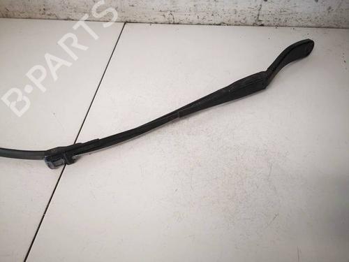 Used Front windshield wiper arm Front windshield wiper arm 34609892 34609892