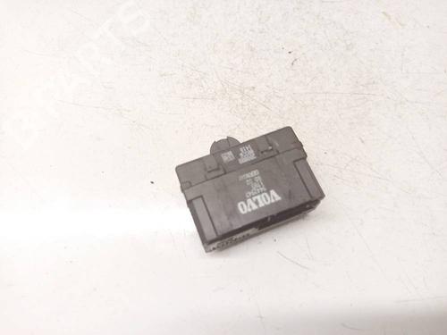 Used Electronic module Electronic module VOLVO S80 I (184) 2.9 (204 hp) 33683395 33683395
