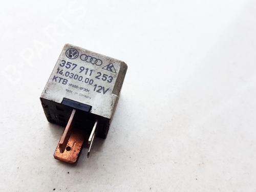 Used Electronic sensor Electronic sensor VW GOLF III (1H1) 1.9 TDI (90 hp) 33098834 33098834