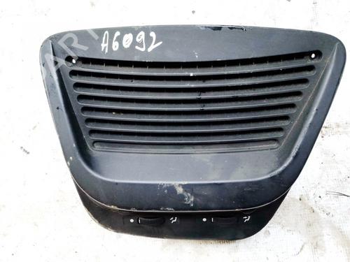 Used Air vent Air vent MITSUBISHI OUTLANDER I (CU_W) 2.4 4WD (CU5W) (160 hp) 33063650 33063650