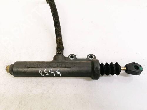 Used Clutch slave cylinder Clutch slave cylinder MERCEDES-BENZ E-CLASS (W210) E 220 D (210.004) (95 hp) 35367870 35367870