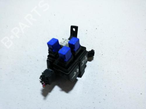 Used Fuse box Fuse box NISSAN X-TRAIL I (T30) 2.2 dCi 4x4 (136 hp) 33507771 33507771