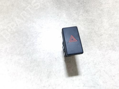 Used Warning switch Warning switch TOYOTA AVENSIS (_T25_) 1.6 VVT-i (ZZT250_, ZZT250R) (110 hp) 35608567 35608567