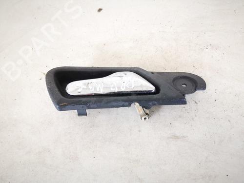 Used Front right interior door handle Front right interior door handle MERCEDES-BENZ C-CLASS (W203) C 180 Kompressor (203.046) (143 hp) 35400429 35400429