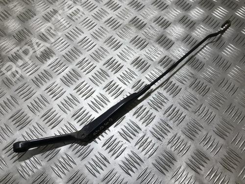 Used Front windshield wiper arm Front windshield wiper arm 33497242 33497242
