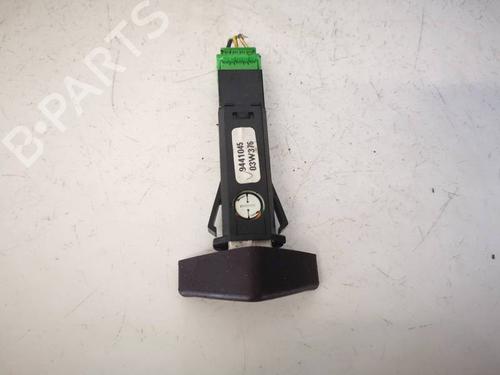 Warning switch VOLVO V70 II (285) 2.4 | BP34788308I22 - Image 2