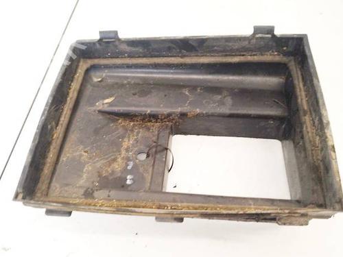 Used Air filter box Air filter box 38316564 38316564