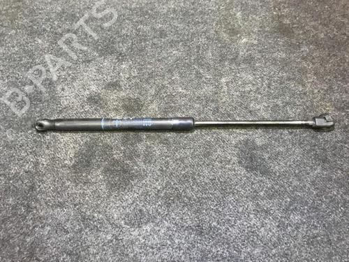 tailgate-lift-support-opel-astra-h-a04-2004-2005-2006-2007-2008-2009-2010-2011-2012-2013-2014-35662826 main image