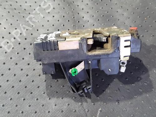 rear-right-lock-opel-vectra-b-j96-1995-1996-1997-1998-1999-2000-2001-2002-2003-2004-35660607 main image