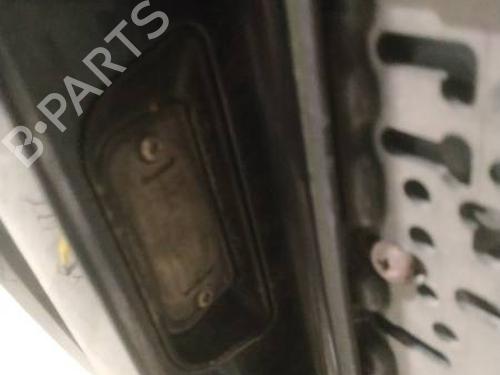 licence-plate-light-mercedes-benz-c-class-w203-2000-2001-2002-2003-2004-2005-2006-2007-36454031 main image