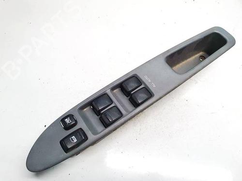 Used Switch Switch TOYOTA AVENSIS VERSO (_M2_) 2.0 D (CLM20_, CLM20R) (116 hp) 32621060 32621060