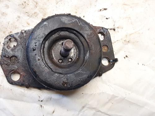 Used Engine mount Engine mount RENAULT MASTER II Bus (JD) 2.8 dTI (JD0B, JD0F, JD1B, JD1F) (114 hp) 32881755 32881755