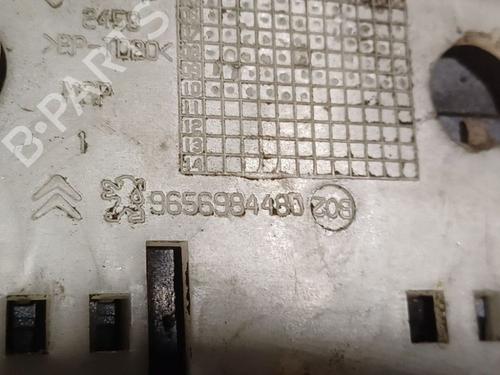 Fuse box CITROËN C3 II (SC_) 1.4 HDi 70 (SC8HZC, SC8HR0, SC8HP4) | BP32570869E1  - Image 6