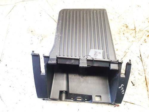 Used Glove box Glove box FORD FOCUS II (DA_, HCP, DP) 1.6 Ti (115 hp) 35307947 35307947