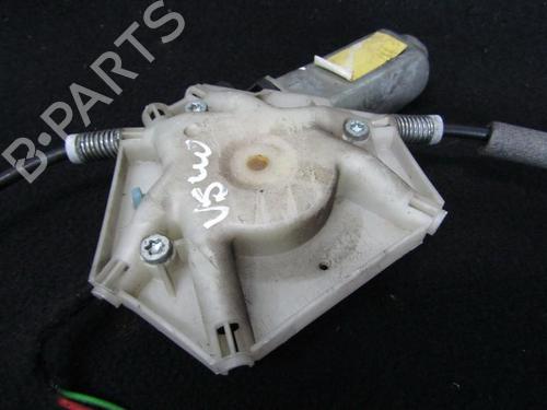 Used Right front window motor Right front window motor 35663809 35663809