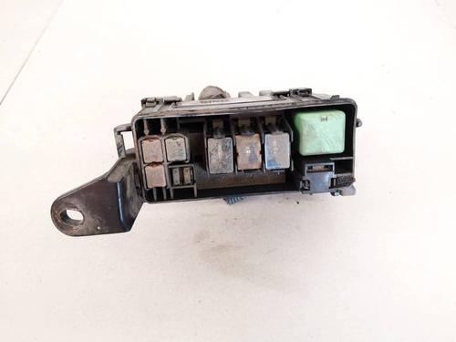 fuse-box-toyota-previa-ii-_r3_-2000-2001-2002-2003-2004-2005-2006-32936530 main image