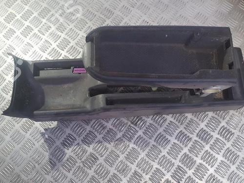 Used Armrest / Center console Armrest / Center console VW PASSAT B5 Variant (3B5) 1.8 (125 hp) 35681101 35681101