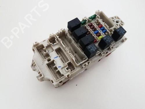 fuse-box-mitsubishi-outlander-i-cu_w-2001-2002-2003-2004-2005-2006-2007-2008-33506554 main image