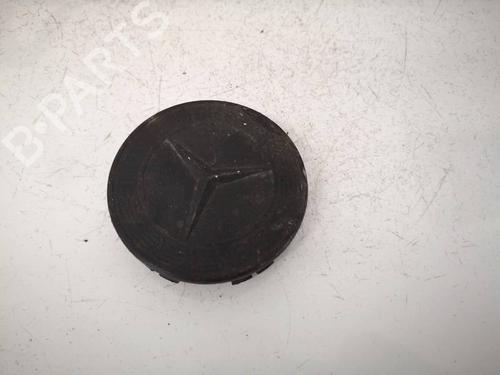 Used Hub cap Hub cap MERCEDES-BENZ C-CLASS (W204) C 220 CDI (204.002) (163 hp) 36688145 36688145