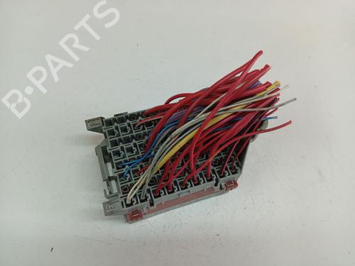 Fuse box VOLVO S60 I (384) D5 | BP39062086E1 - Image 3