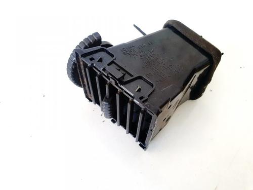 Used Air vent Air vent 32911869 32911869
