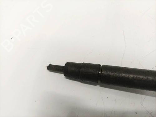 Injector VOLVO S60 I (384) D5 | BP35176457M100 - Image 3