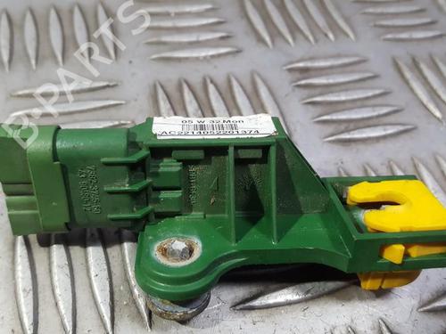 electronic-module-saab-9-3-ys3f-e79-d79-d75-2002-2003-2004-2005-2006-2007-2008-2009-2010-2011-2012-2013-2014-2015-33496172 main image