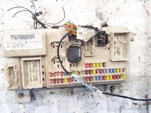 Used Fuse box Fuse box FORD FOCUS II (DA_, HCP, DP) 1.6 TDCi (109 hp) 32880435 32880435