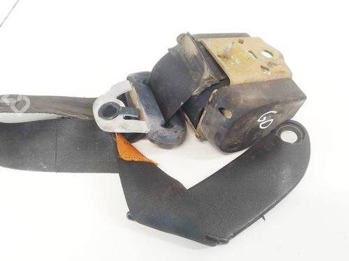 Used Rear right seatbelt Rear right seatbelt VW GOLF II (19E, 1G1) 1.6 D (54 hp) 35122405 35122405