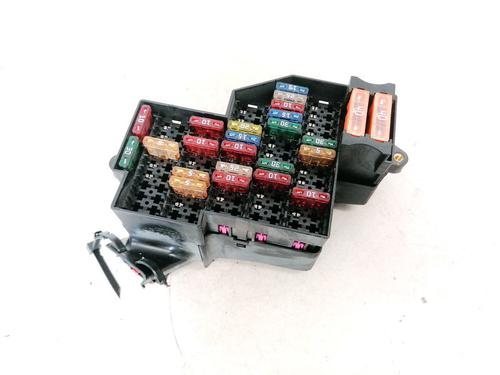 Used Fuse box Fuse box VW TOUAREG (7LA, 7L6, 7L7) 2.5 R5 TDI (174 hp) 33076304 33076304