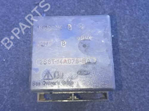 Used Fuse box Fuse box FORD FUSION (JU_) 1.4 TDCi (68 hp) 33530725 33530725