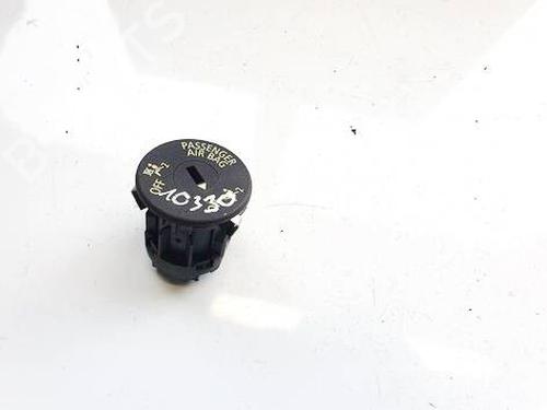 BP32558841I30 main image