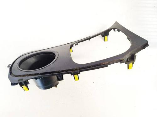 Portavasos/Objetos Portavasos/Objetos TOYOTA AVENSIS Saloon (_T27_) 2.0 D-4D (ADT270_, ADT270R) (126 hp) 36686363 36686363