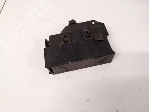 fuse-box-opel-meriva-a-mpv-x03-2003-2004-2005-2006-2007-2008-2009-2010-32889253 main image