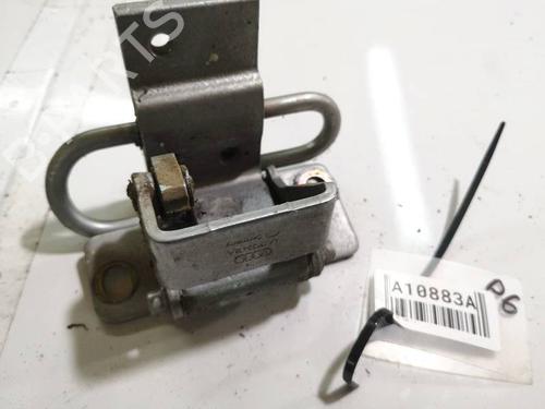 hingedoor-check-strap-audi-a4-b5-8d2-1994-1995-1996-1997-1998-1999-2000-2001-32536217 main image
