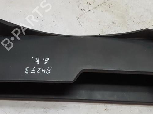 Used Glove box Glove box KIA SPORTAGE II (JE_, KM_) 2.0 16V 4WD (141 hp) 35837027 35837027