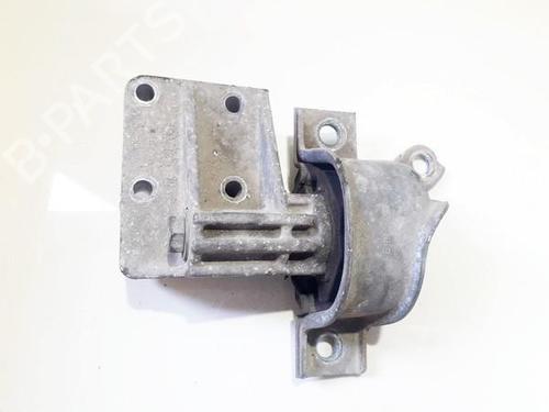 Used Engine mount Engine mount FIAT PUNTO (188_) 1.2 16V 80 (188.233, .235, .253, .255, .333, .353, .639,... (80 hp) 33509155 33509155