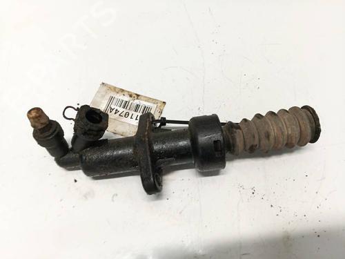 Used Clutch slave cylinder Clutch slave cylinder 34819649 34819649