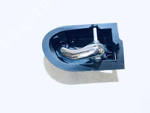 Used Front right interior door handle Front right interior door handle 35625508 35625508