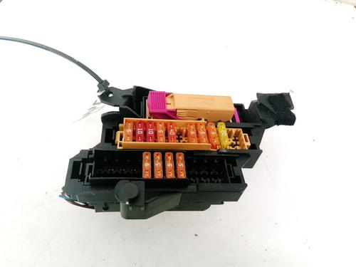 Used Fuse box AUDI A5 (8T3) 1.8 TFSI (170 hp) 32906052