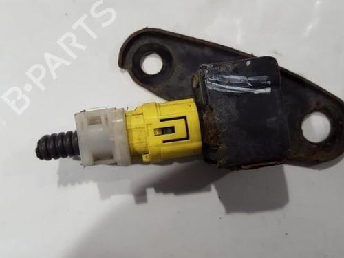 Used Electronic module Electronic module TOYOTA CELICA Coupe (_T23_) 1.8 16V VT-i (ZZT230_, ZZT230) (143 hp) 33483815 33483815