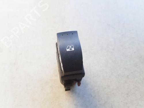 Used Switch Switch RENAULT LAGUNA II (BG0/1_) 1.9 dCi (BG0R, BG0E) (100 hp) 33517763 33517763