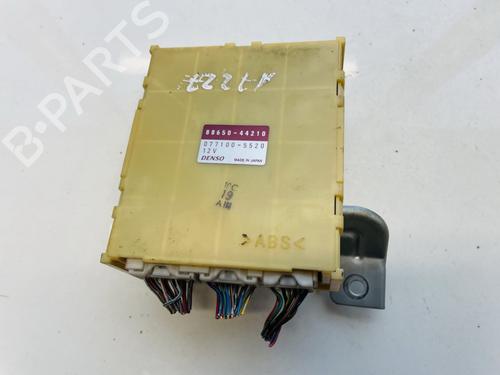 Used Electronic module Electronic module TOYOTA AVENSIS VERSO (_M2_) 2.0 D (CLM20_, CLM20R) (116 hp) 32881720 32881720