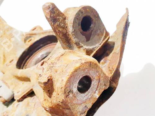 Right front steering knuckle SEAT EXEO (3R2) 2.0 TDI | BP34870322M26 - Image 3
