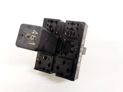 fuse-box-vw-golf-v-1k1-2003-2004-2005-2006-2007-2008-2009-2010-32958244 main image