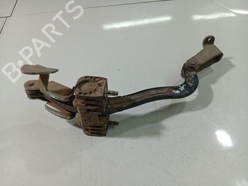 Used Hinge/Door check strap Hinge/Door check strap 39221906 39221906